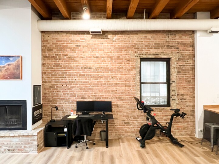 More Photos Of 1113 W Armitage Ave, Chicago Storefront Retail Office For Lease