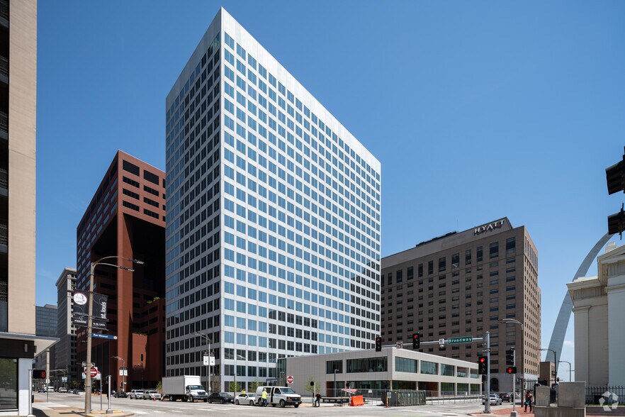 Primary Photo Of 100 N Broadway, Saint Louis Office For Lease