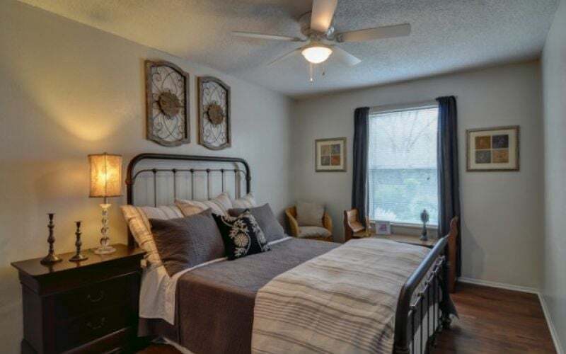 More Photos Of 811 Darby Blvd, San Antonio Apartments For Sale