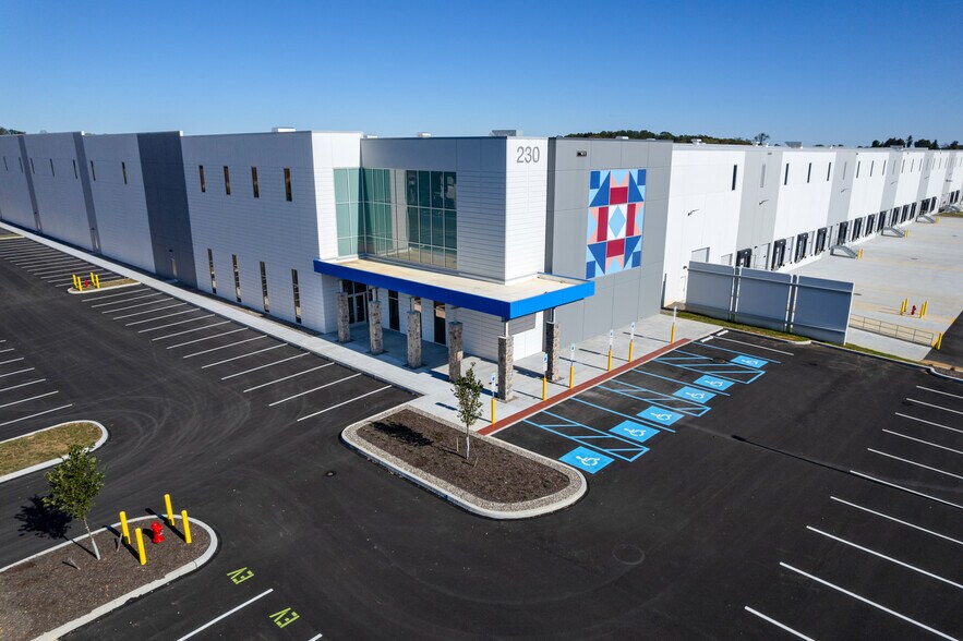 More Photos Of 1130 N Pottstown Pike, Exton Distribution For Lease