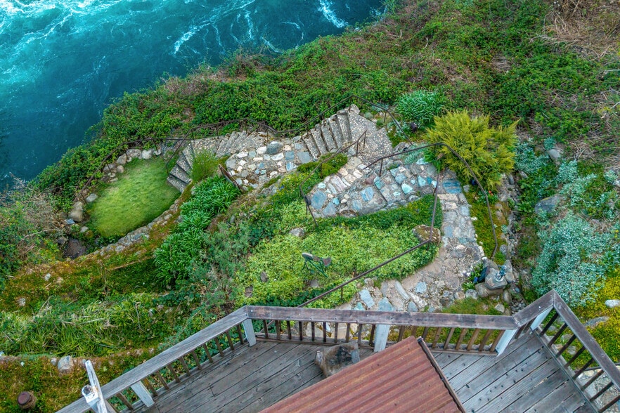 More Photos Of 15432 Washington Rd, Washington Storefront Retail Residential For Sale