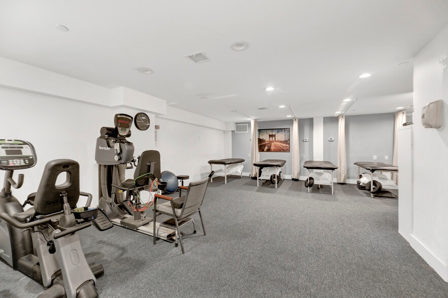 More Photos Of 517 W 134th St, New York Apartments For Lease