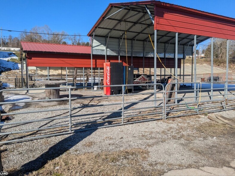 More Photos Of 1805 N Broad St, Tazewell Land For Sale