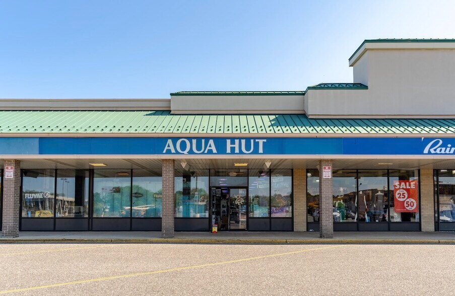 More Photos Of 264-350 Middle Country Rd, Coram Unknown For Lease