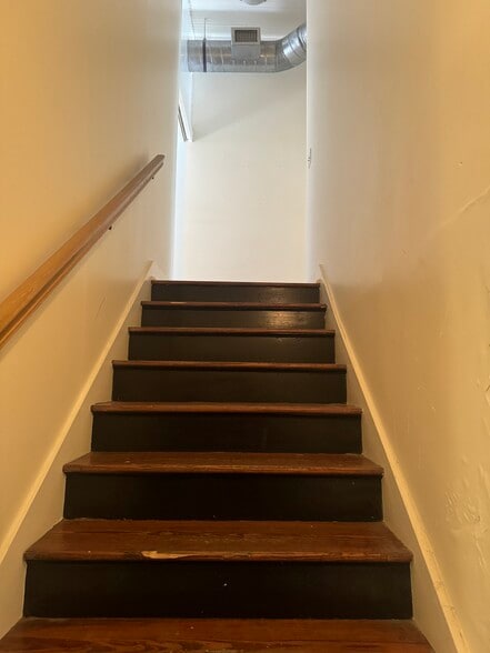 More Photos Of 316 W Broughton Ln, Savannah Loft Creative Space For Lease
