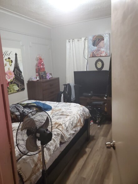 More Photos Of 149 E 96th St, Brooklyn Apartments For Sale