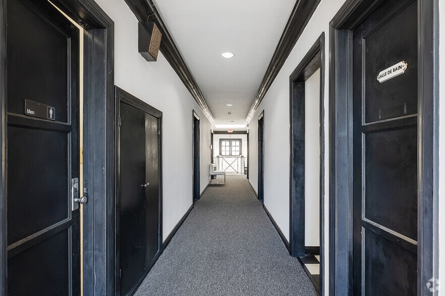 More Photos Of 7956-7958 Beverly Blvd, Los Angeles Storefront Retail Office For Lease