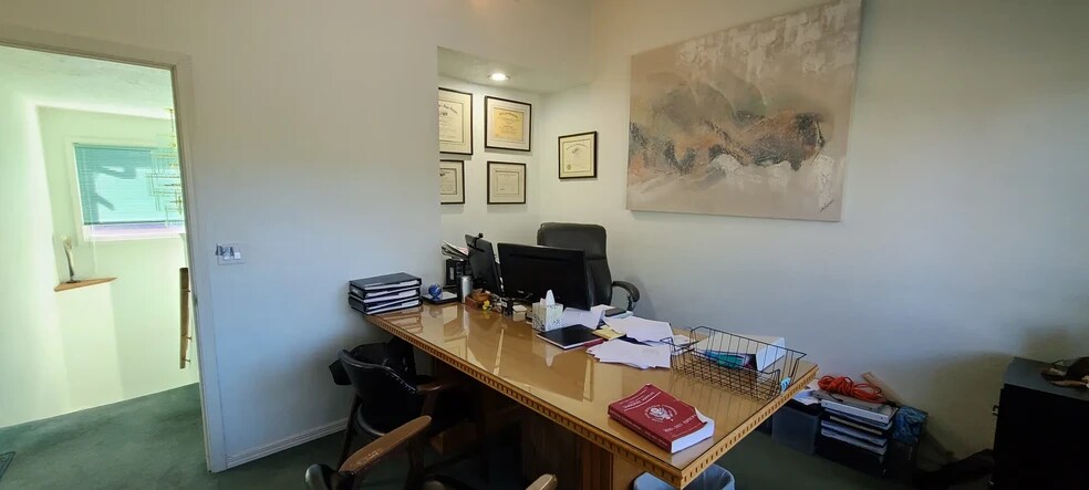 More Photos Of 1415 Liberty St SE, Salem Office For Sale
