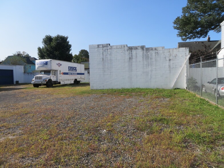 More Photos Of 13-23 Steiner Pl, North Plainfield Warehouse For Sale