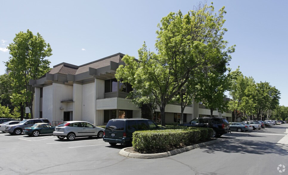 More Photos Of 1355 Willow Way, Concord Office For Lease
