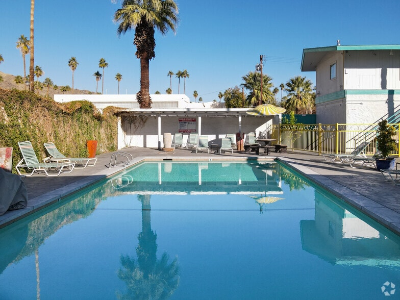 More Photos Of 1450 S Palm Canyon Dr, Palm Springs Hotel For Sale