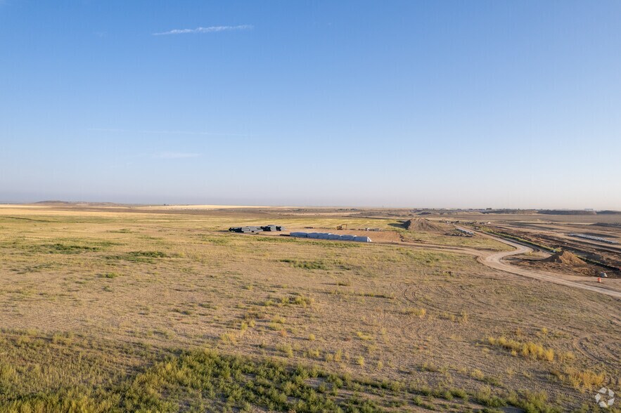 More Photos Of SEC E 64th Ave & E-470, Aurora Distribution For Sale