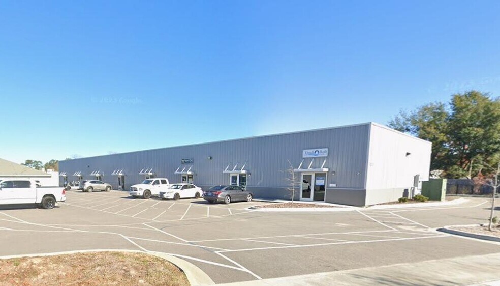 Primary Photo Of 1324 Lake Park Blvd N, Carolina Beach Unknown For Lease