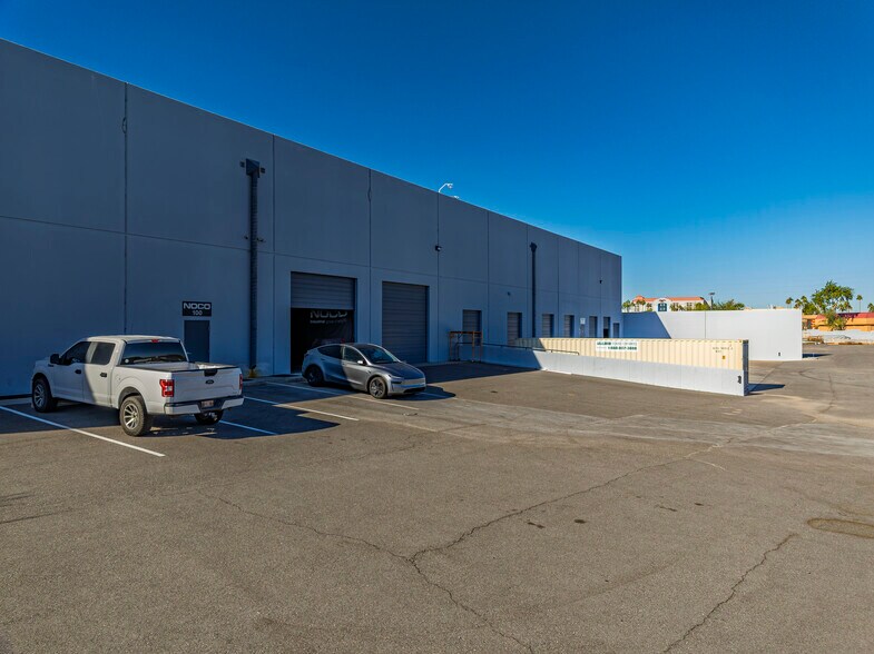 More Photos Of 7300 W Boston St, Chandler Warehouse For Lease