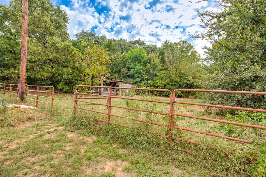 More Photos Of 1549 Starr Rd, Denison Land For Sale