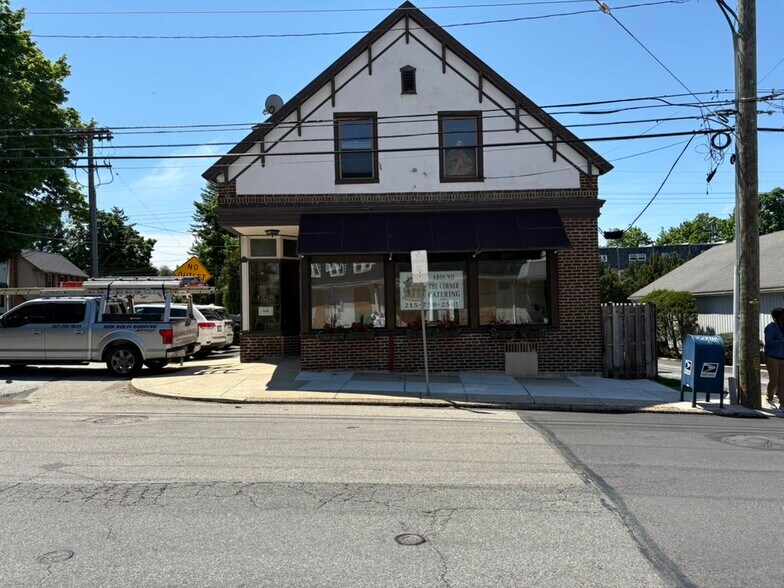 Primary Photo Of 7800 Montgomery Ave, Elkins Park General Retail For Lease