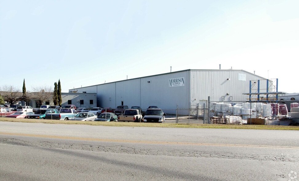 More Photos Of 10130 Jones Maltsberger Rd, San Antonio Warehouse For Lease