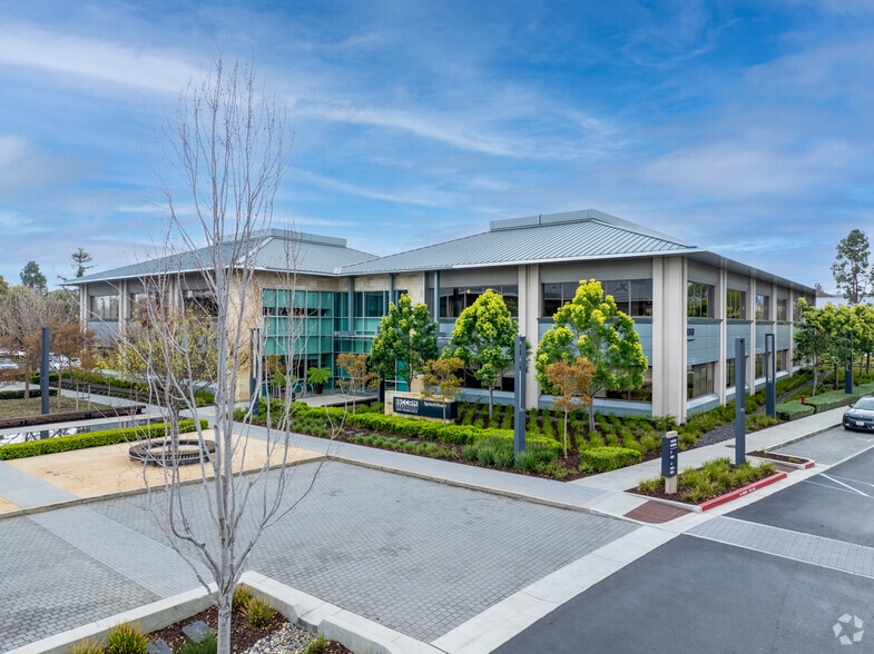More Photos Of 1060 Marsh Rd, Menlo Park Office For Lease