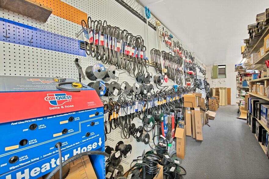 More Photos Of 220 E Aspen Ave, Fruita General Retail For Sale