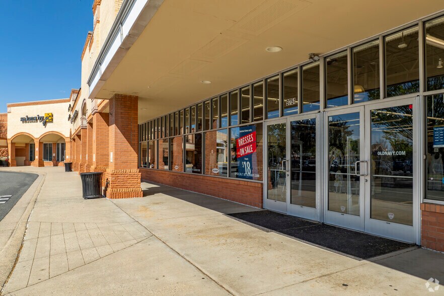 More Photos Of 9645-9759 Sam Furr Rd, Huntersville Unknown For Lease
