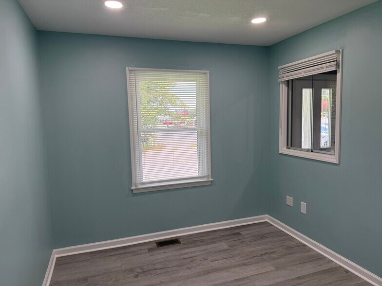 More Photos Of 3642 N NC 16 Business Hwy, Denver Office For Lease