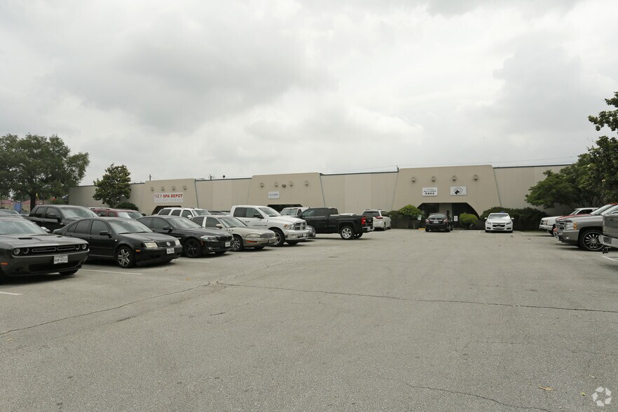 More Photos Of 6001-6501 Westline Dr, Houston Unknown For Lease