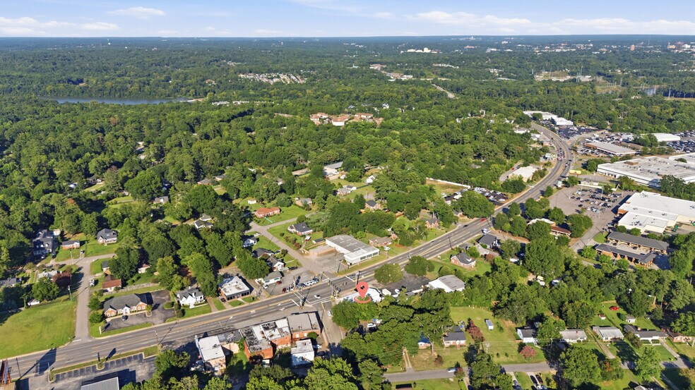 More Photos Of 1201 Broad River Rd, Columbia Auto Repair For Sale