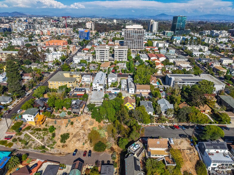 More Photos Of 3560 Front St, San Diego Multifamily For Sale
