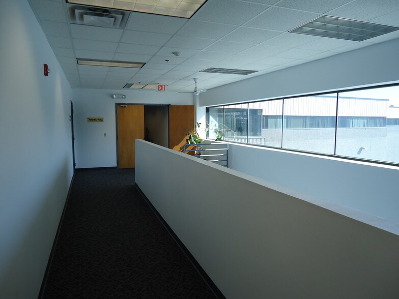 More Photos Of 661 Pleasant St, Norwood Research And Development For Lease