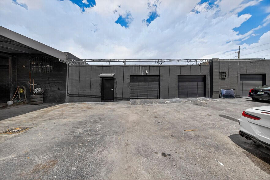 More Photos Of 1090 S 56th Ave, Hollywood Auto Repair For Sale