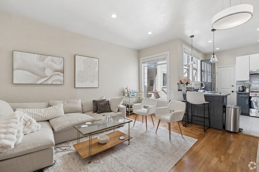 More Photos Of 3324 Broderick St, San Francisco Apartments For Sale