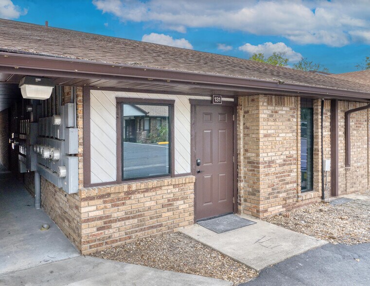 More Photos Of 415 Montgomery Rd, Altamonte Springs Office Residential For Sale