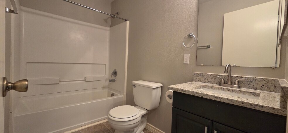 More Photos Of 7810 Kingsbury Wood, San Antonio Multifamily For Sale