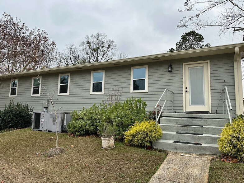 More Photos Of 601 S 7th St, Opelika Office Residential For Sale