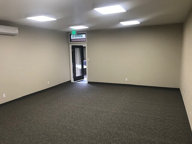 More Photos Of 801 Jefferson St, Fairfield Medical For Lease