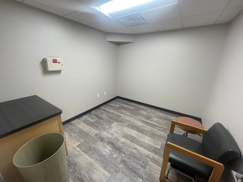 More Photos Of 24 Hammond Ln, Plattsburgh Medical For Sale