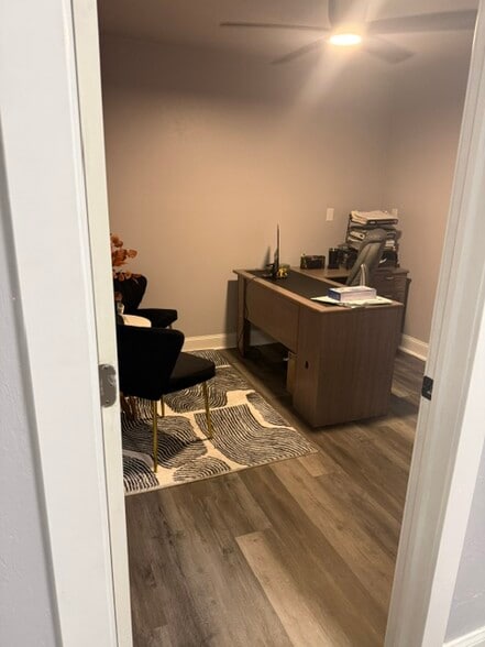 More Photos Of 525 Production Blvd, Naples Service For Sale