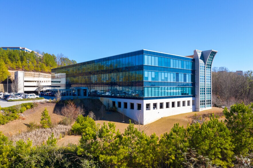 More Photos Of 3330 Preston Ridge Rd, Alpharetta Medical For Lease