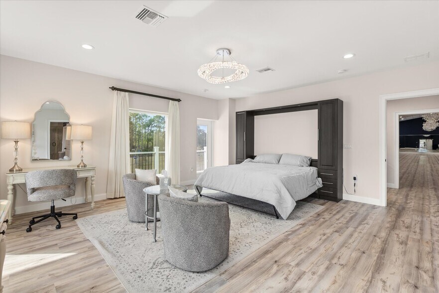 More Photos Of 455 Briar Patch Ln, Geneva Specialty For Sale