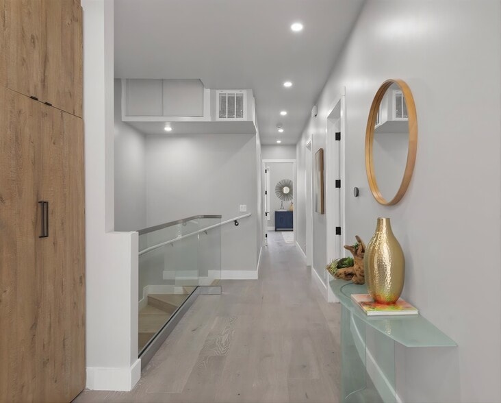 More Photos Of 1431 Grant Ave, San Francisco Multifamily For Sale