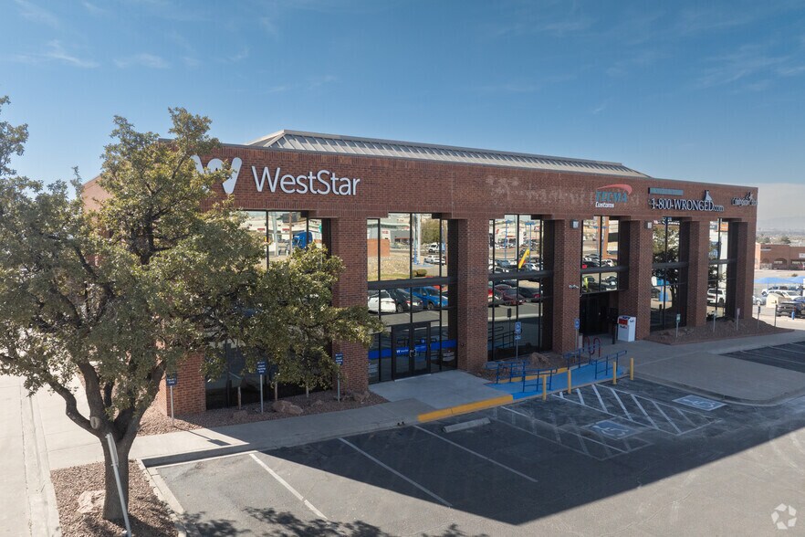 More Photos Of 8340 Gateway Blvd E, El Paso Office For Lease