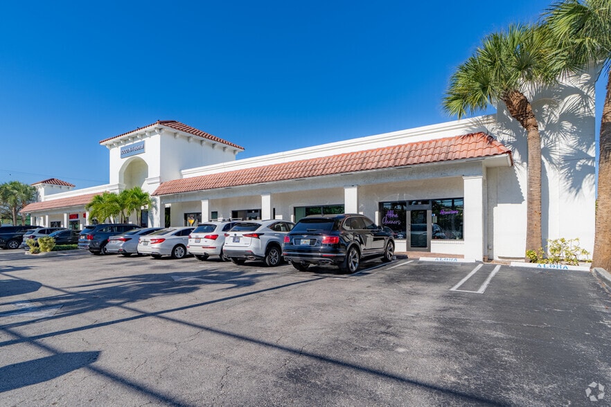 Primary Photo Of 2000 N Federal Hwy, Delray Beach General Retail For Lease