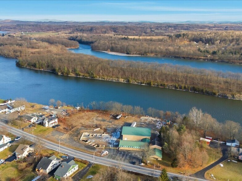 More Photos Of 300 Hudson Ave, Mechanicville General Retail For Sale