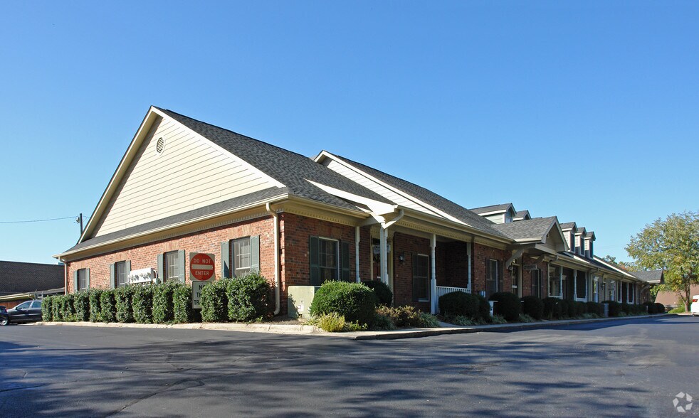 More Photos Of 701 W Main St, Jamestown Office For Lease