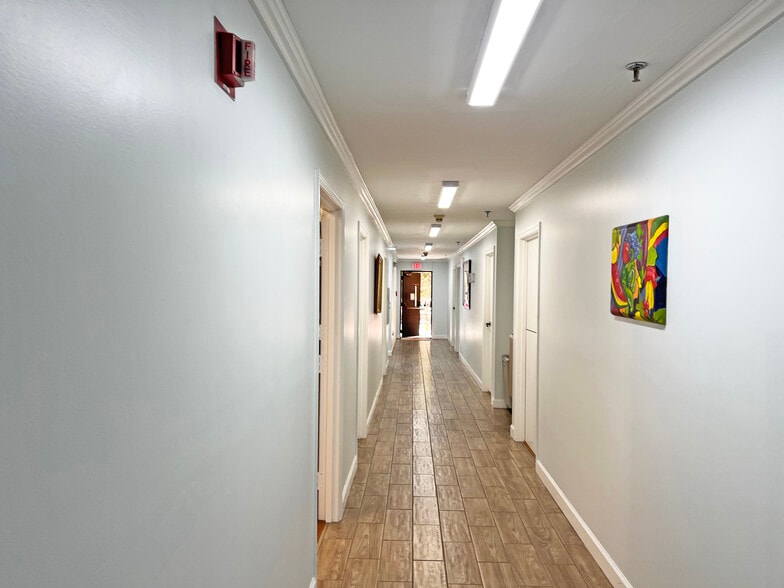 More Photos Of 2726 Burns Rd, Palm Beach Gardens Religious Facility For Sale