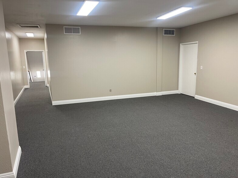 More Photos Of 8809 La Mesa Blvd, La Mesa Religious Facility For Lease