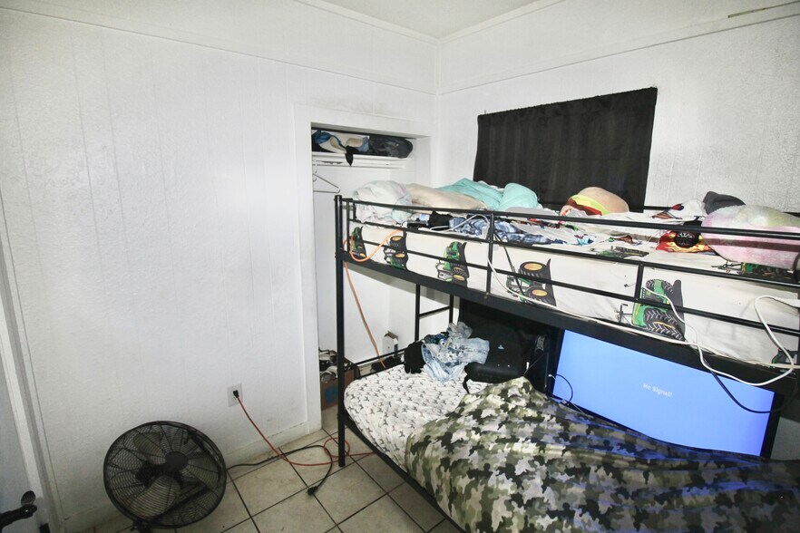 More Photos Of 610 Dundee Rd, Dundee Apartments For Sale