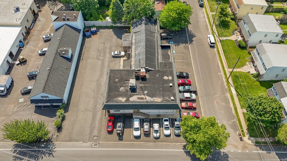 More Photos Of 209 Shewell Ave, Doylestown Restaurant For Sale