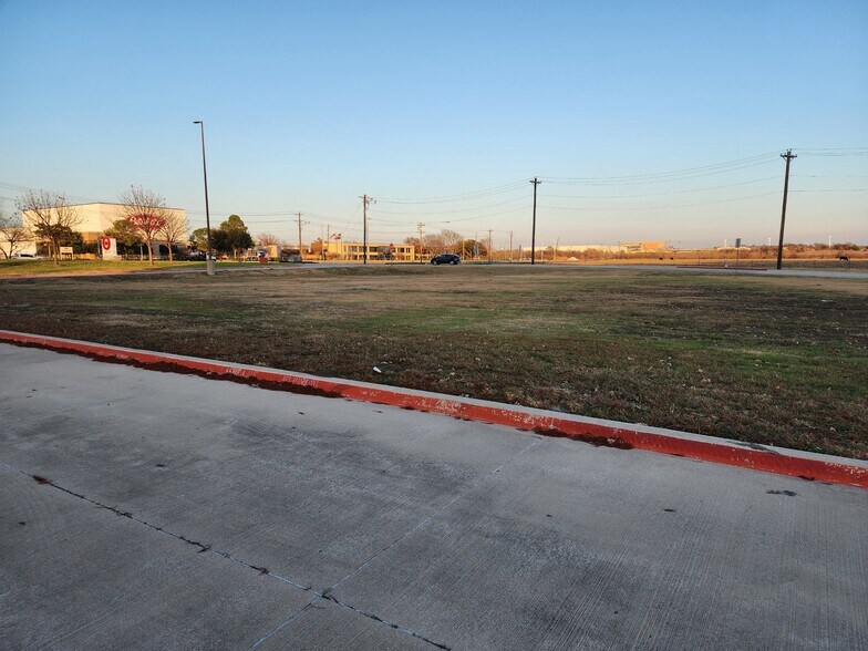 More Photos Of TBD Dakota Ln, Denton Land For Sale