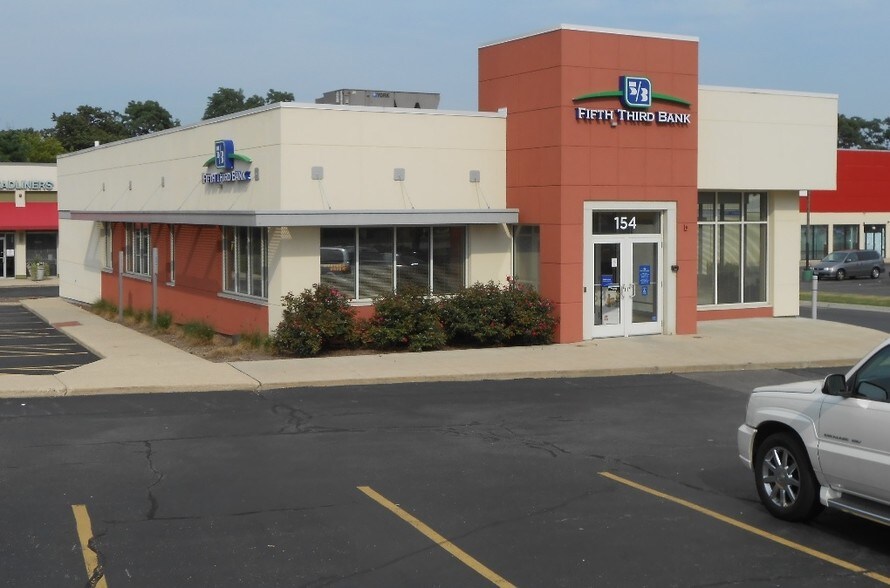 Primary Photo Of 154 S Western Ave, Carpentersville Bank For Sale